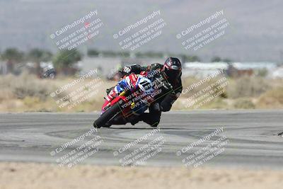 media/Oct-02-2025-Racers Edge (Thu) [[2c91cb6ab3]]/2-A Group/Session 3-Turn 4 Part 2 (1145am)/